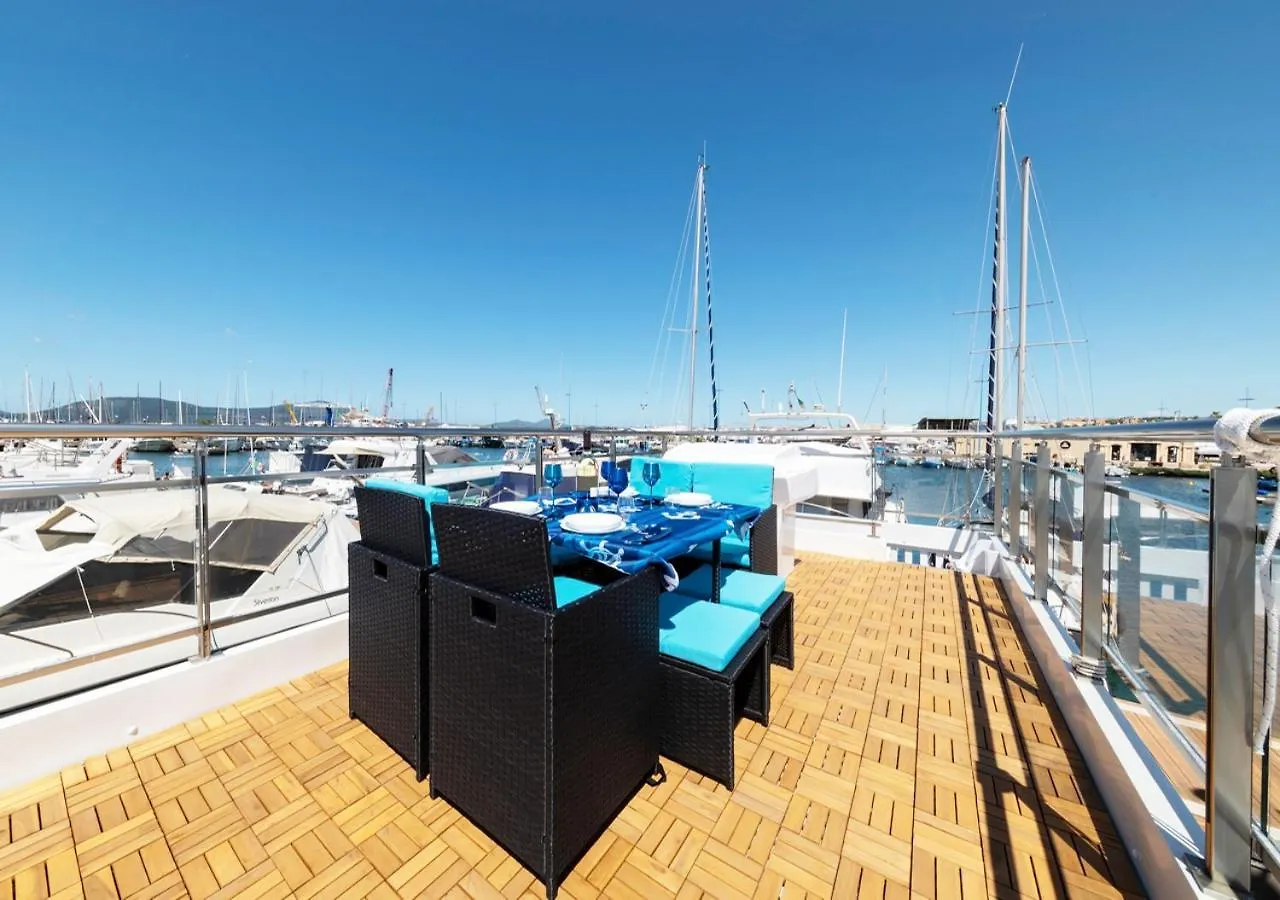 Alghero Houseboat Blue Zone