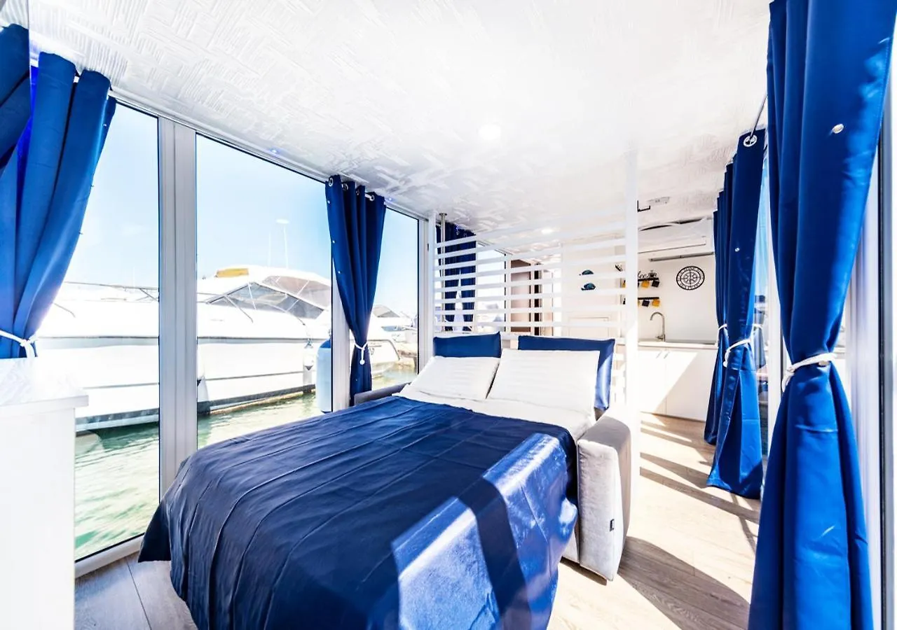 Botel Alghero Houseboat Blue Zone